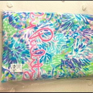 Lilly Pulitzer Towel NWT
